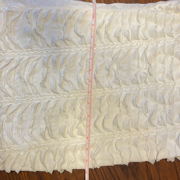 Tank - Picture 3 of 4